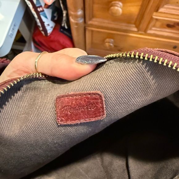 Madewell red genuine leather purse - Picture 5 of 5